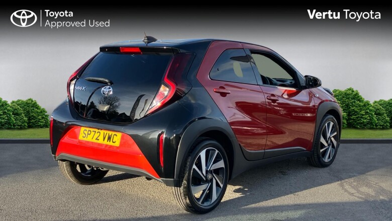Toyota Aygo X 1.0 VVT-i Edge 5dr Petrol Hatchback